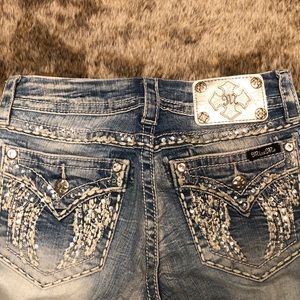 Miss Me Jeans, Angel Wings On Pockets. Size 25!